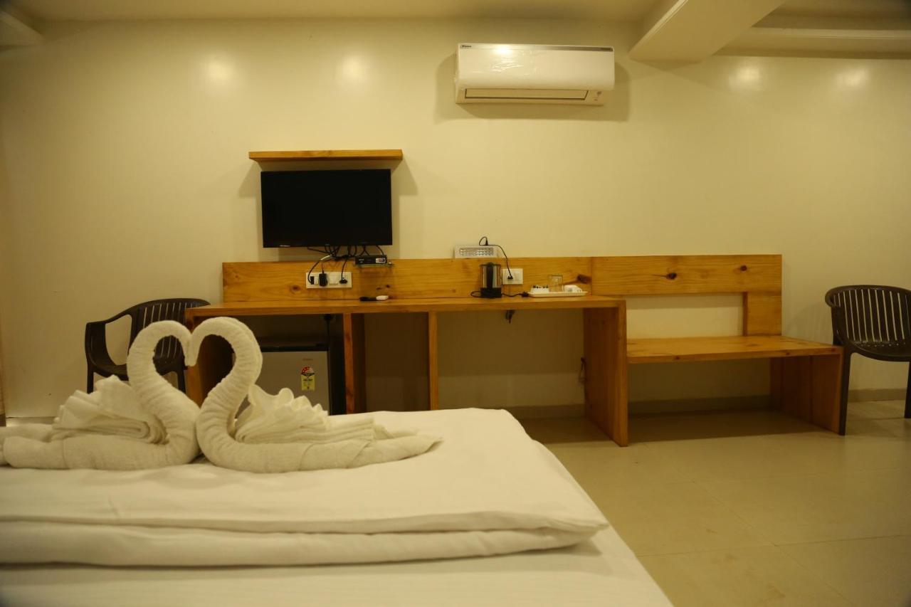 Nature Leap Resort Igatpuri Bagian luar foto